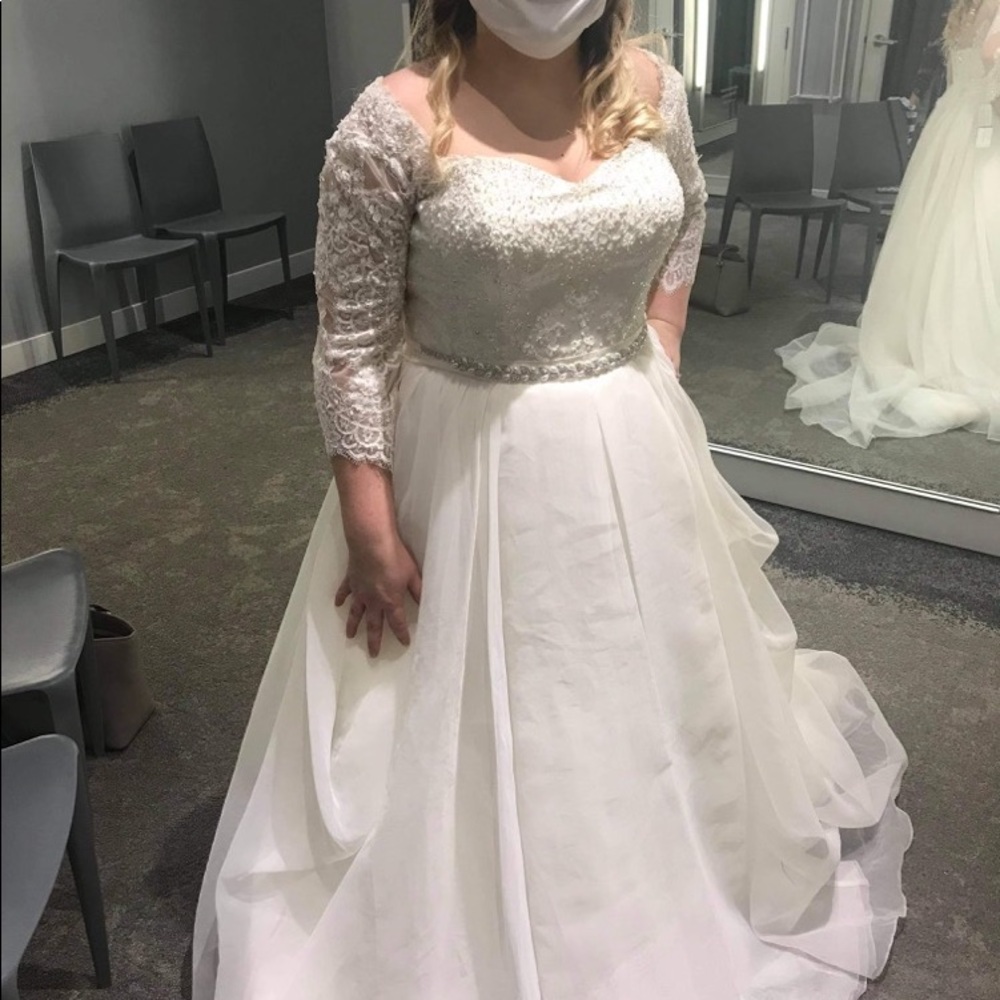 OLEG CASSINA ORGANZA 3/4 sleeves Wedding Dress